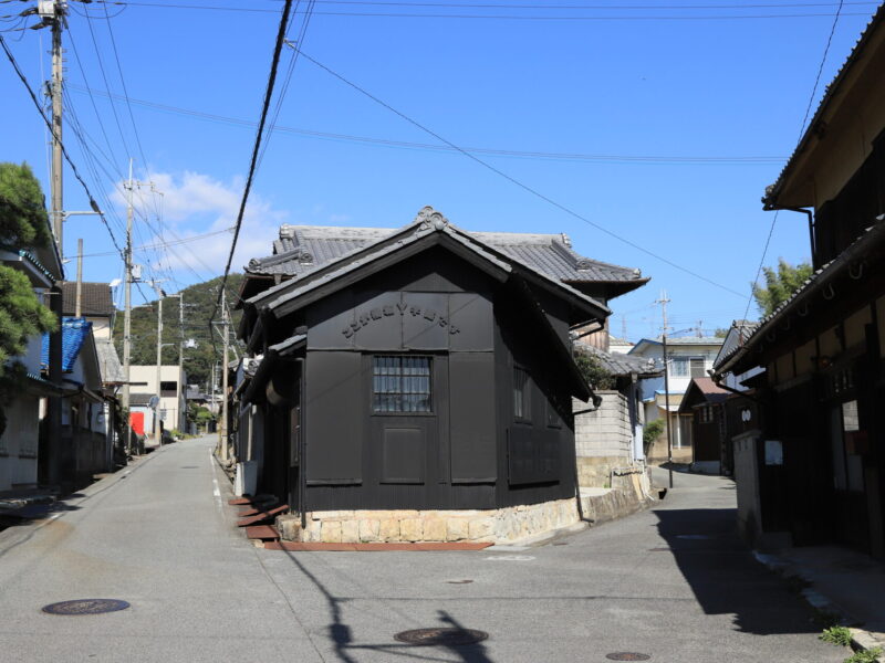 横尾忠則氏のＹ字路